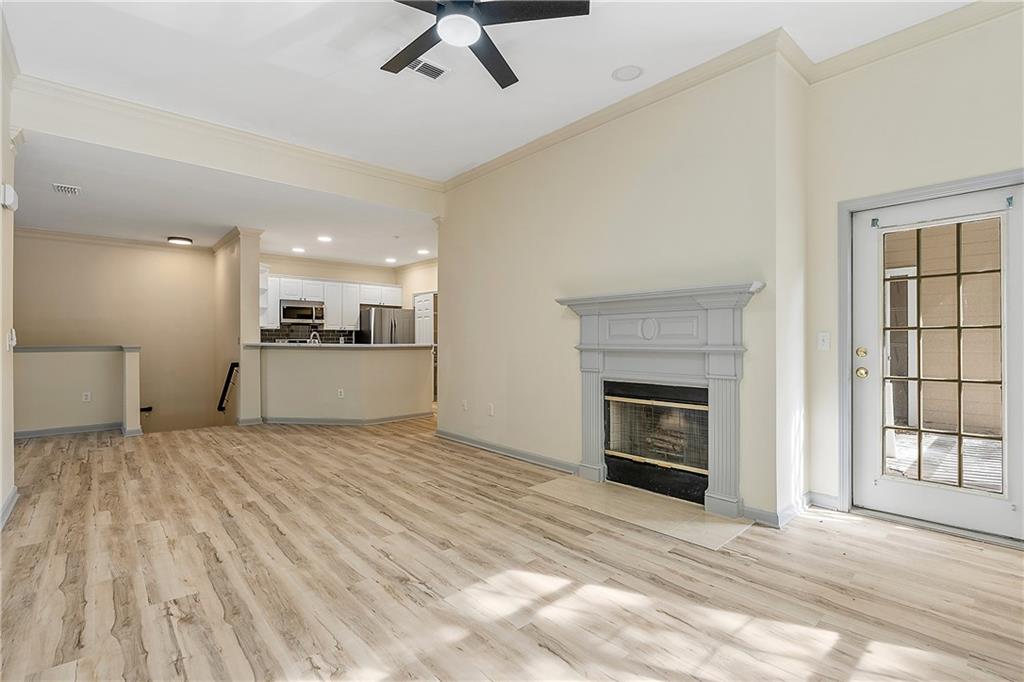 2400 Cumberland Parkway SE Unit 822