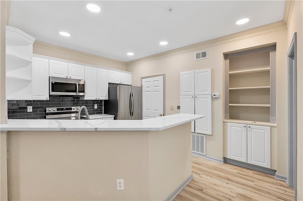 2400 Cumberland Parkway SE Unit 822