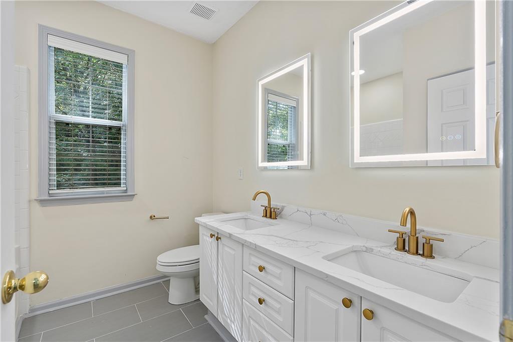 2400 Cumberland Parkway SE Unit 822