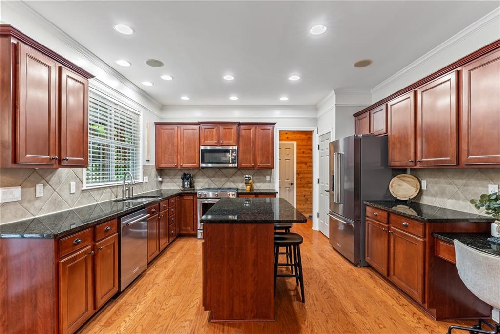 901 Idlewood Drive