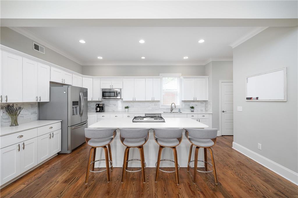 48 Vinson Drive SE