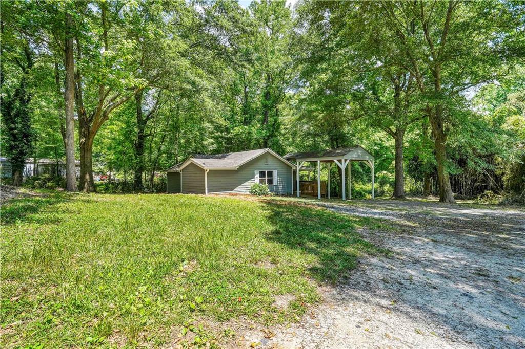 4240 N Giles Road