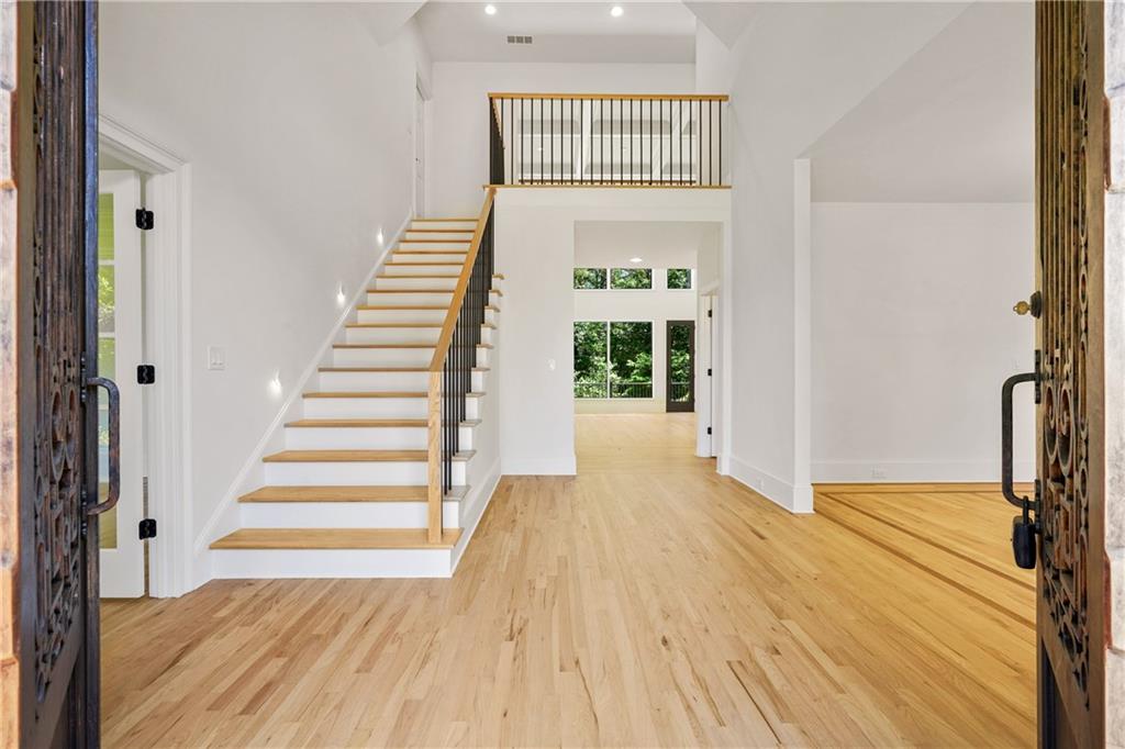6025 Carlisle Lane