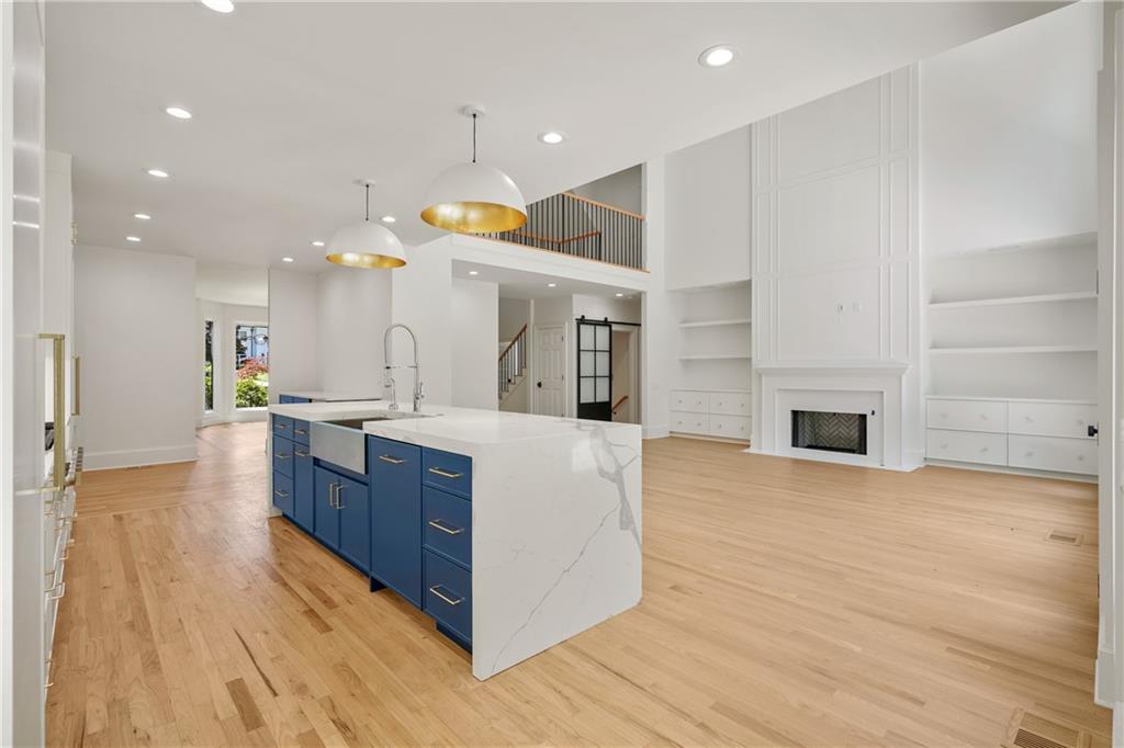 6025 Carlisle Lane