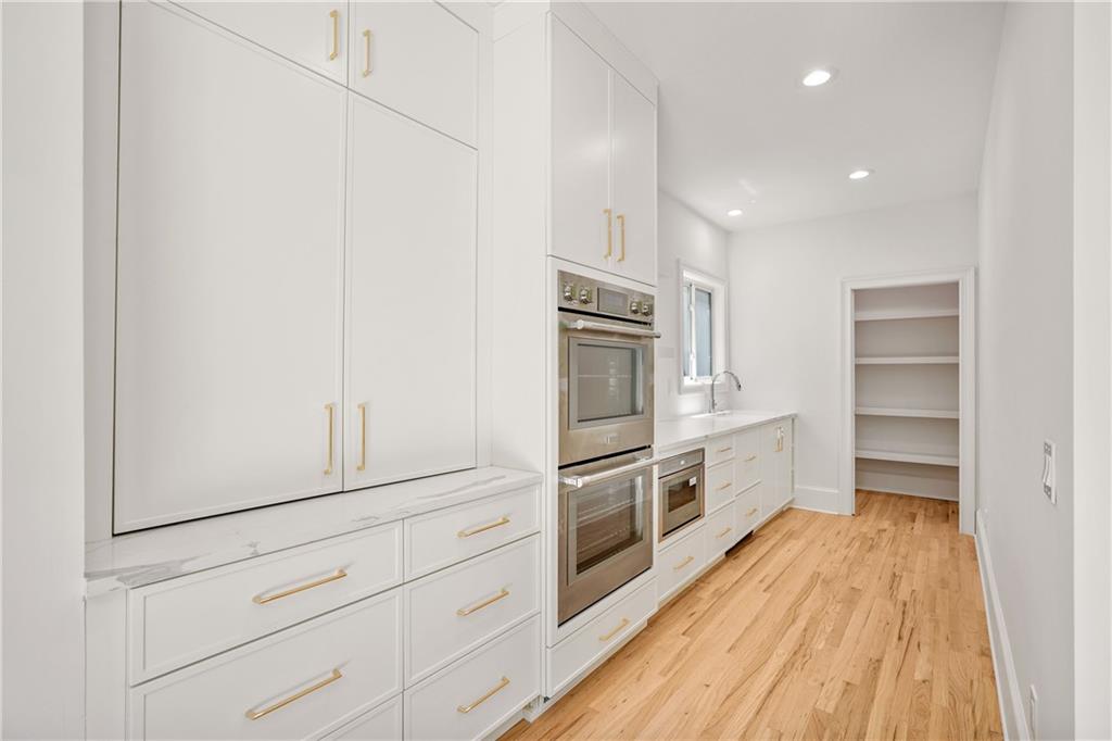 6025 Carlisle Lane