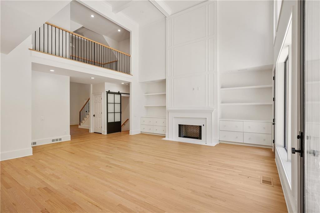6025 Carlisle Lane