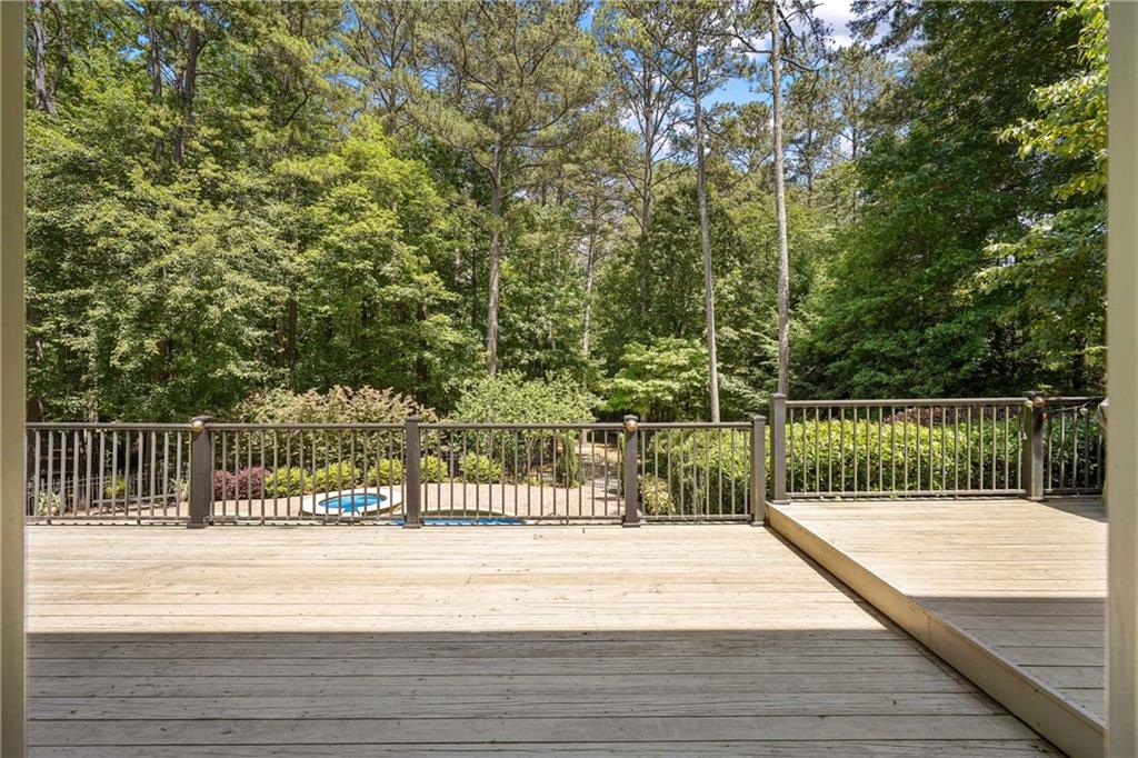 6025 Carlisle Lane