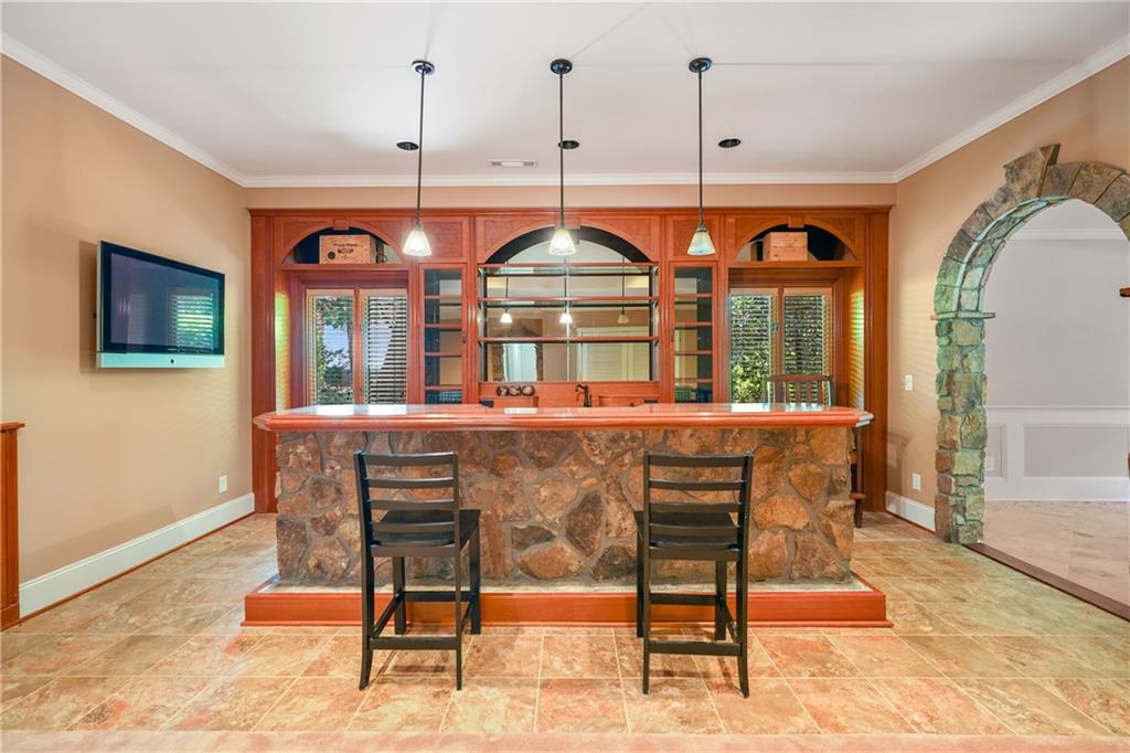 6025 Carlisle Lane