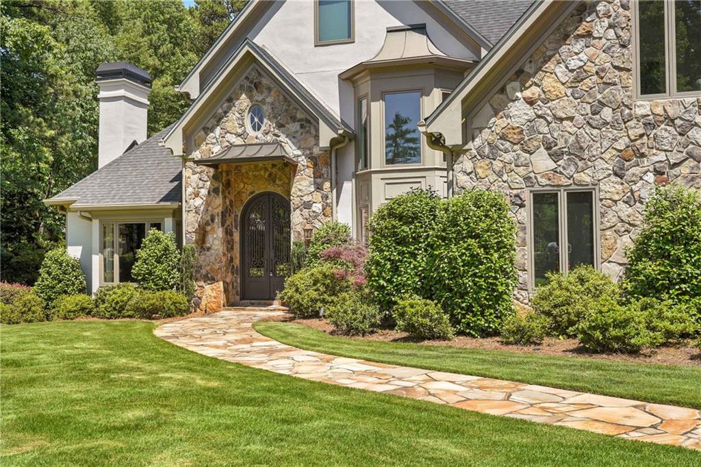 6025 Carlisle Lane
