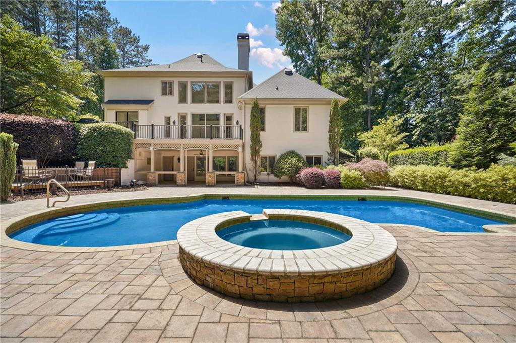 6025 Carlisle Lane
