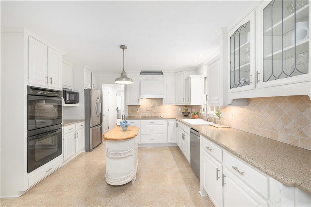5591 Bostwick Court