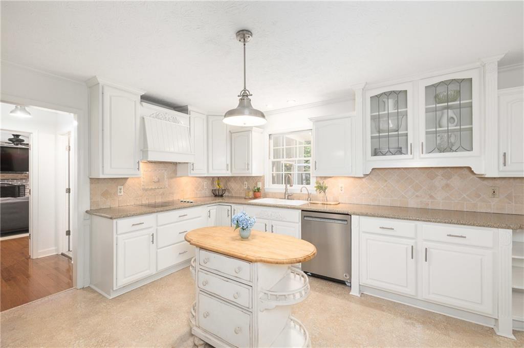 5591 Bostwick Court