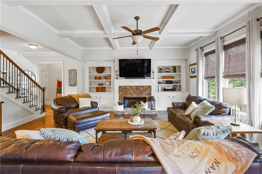 1744 Hickory Woods Pass