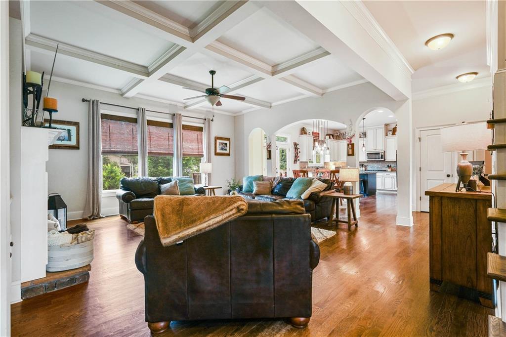 1744 Hickory Woods Pass