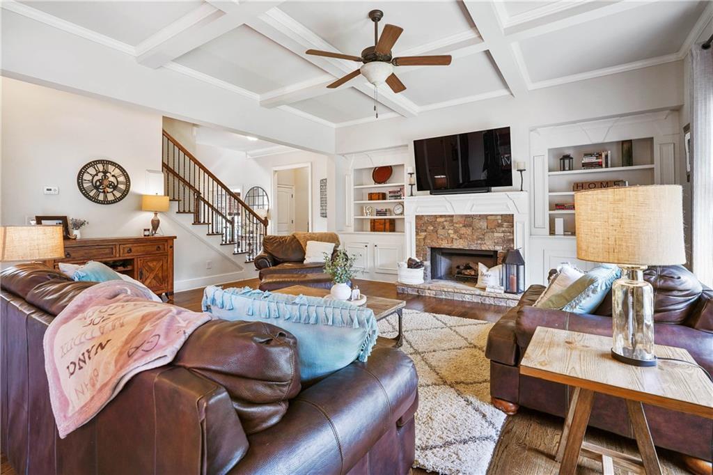 1744 Hickory Woods Pass