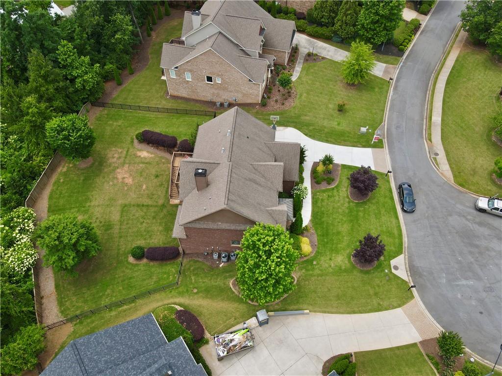 1744 Hickory Woods Pass