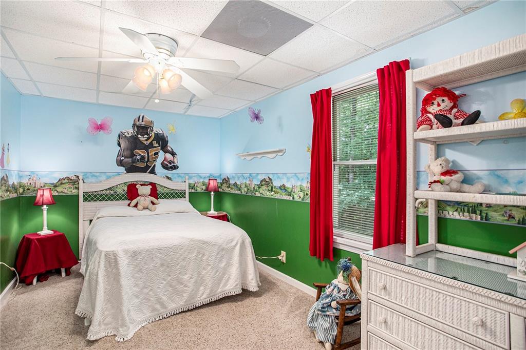 110 ELLENWOOD Court