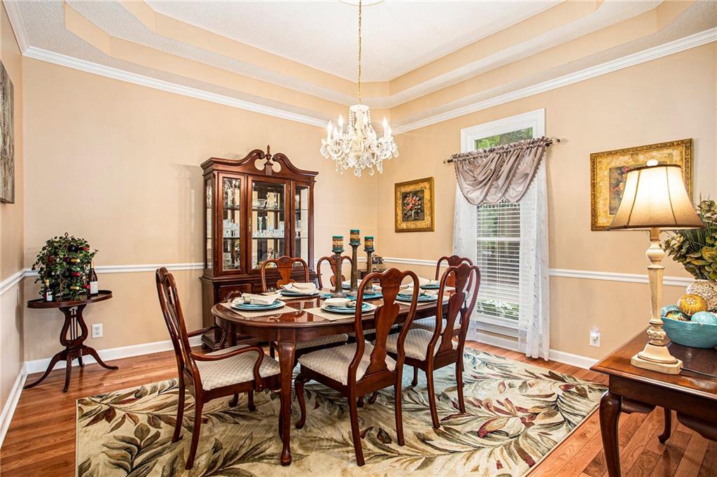 110 ELLENWOOD Court