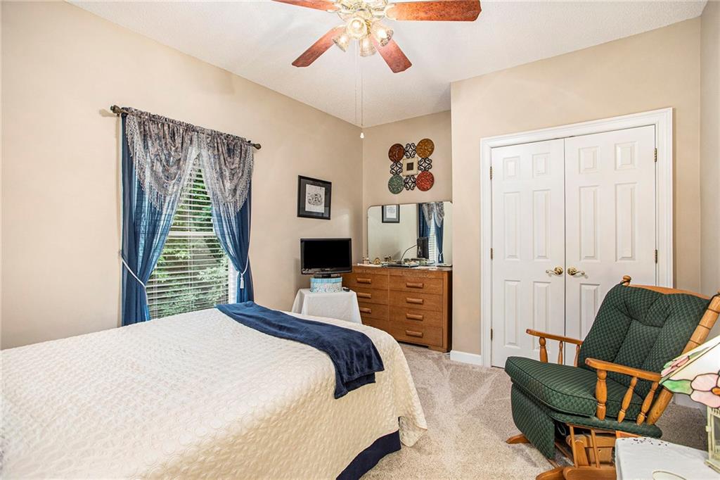 110 ELLENWOOD Court