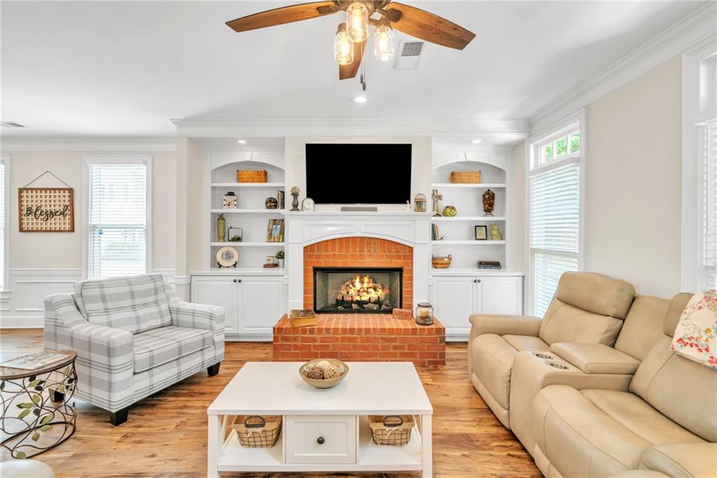 5811 Fairmont Trace