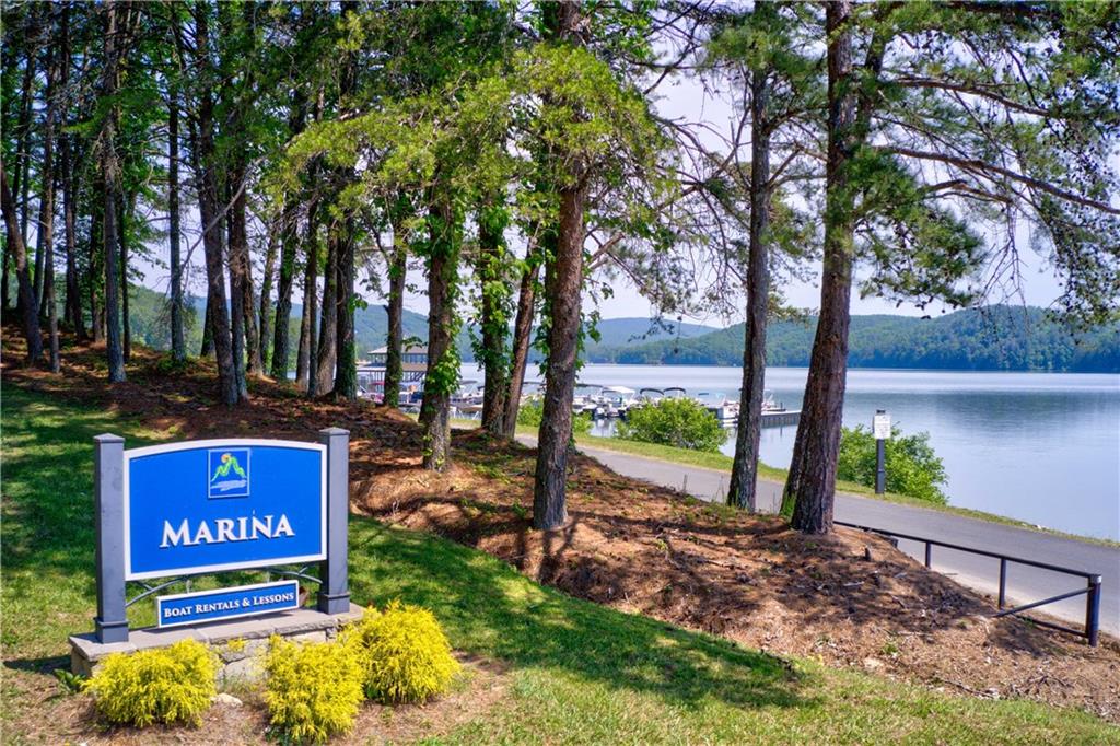 194 Ridgewood Drive