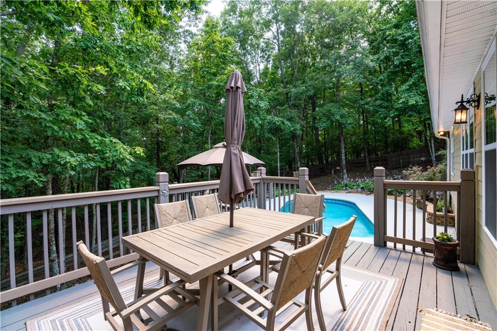 194 Ridgewood Drive