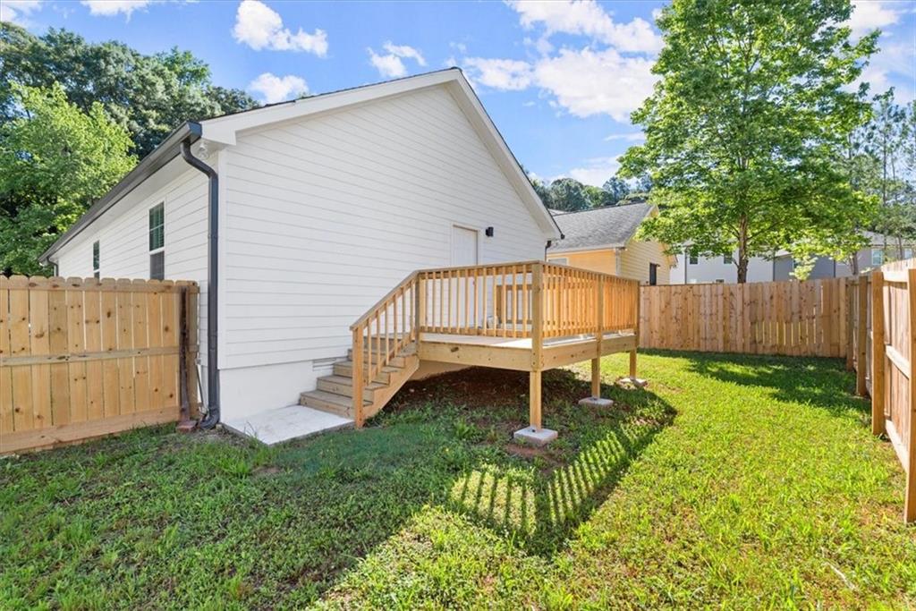 1033 Thomasville Estate Way
