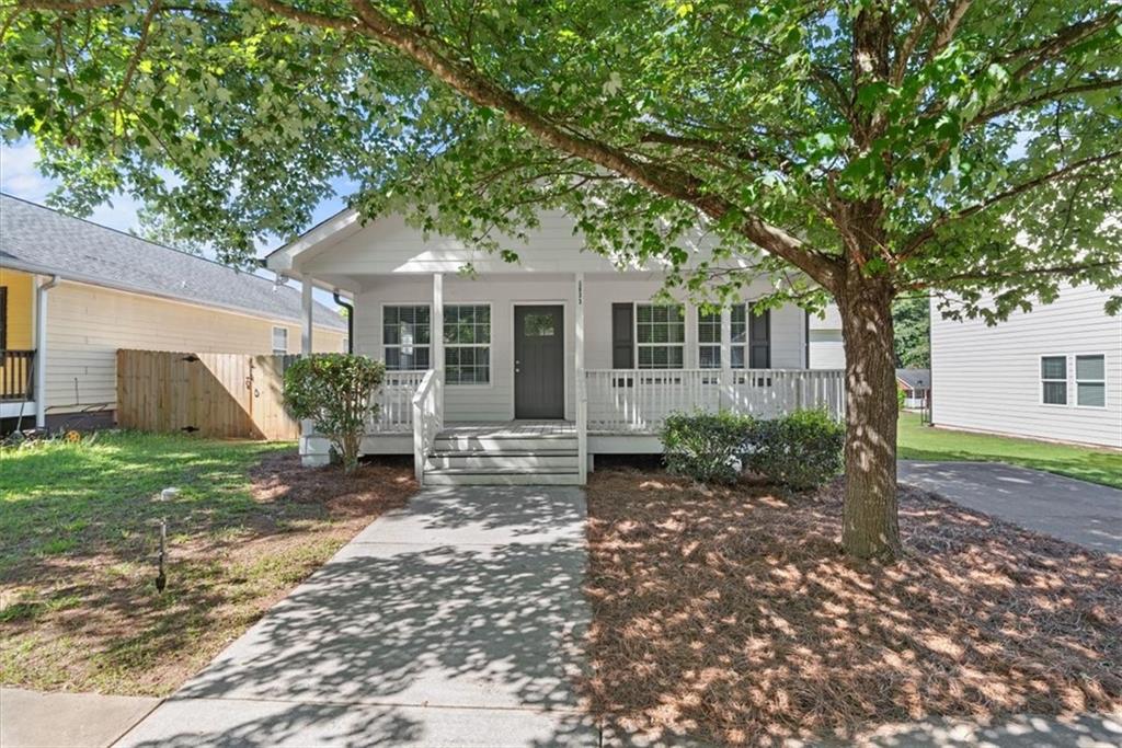 1033 Thomasville Estate Way