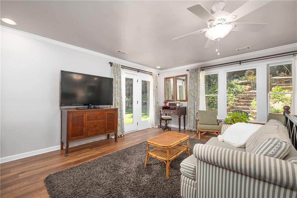 3808 W Nancy Creek Court NE