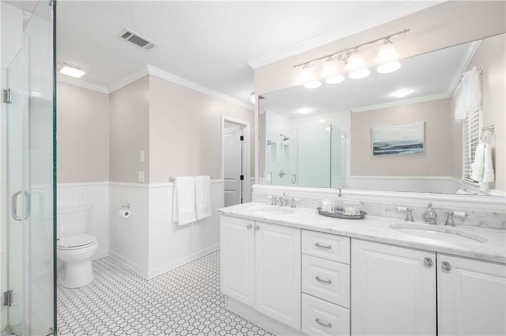 3808 W Nancy Creek Court NE