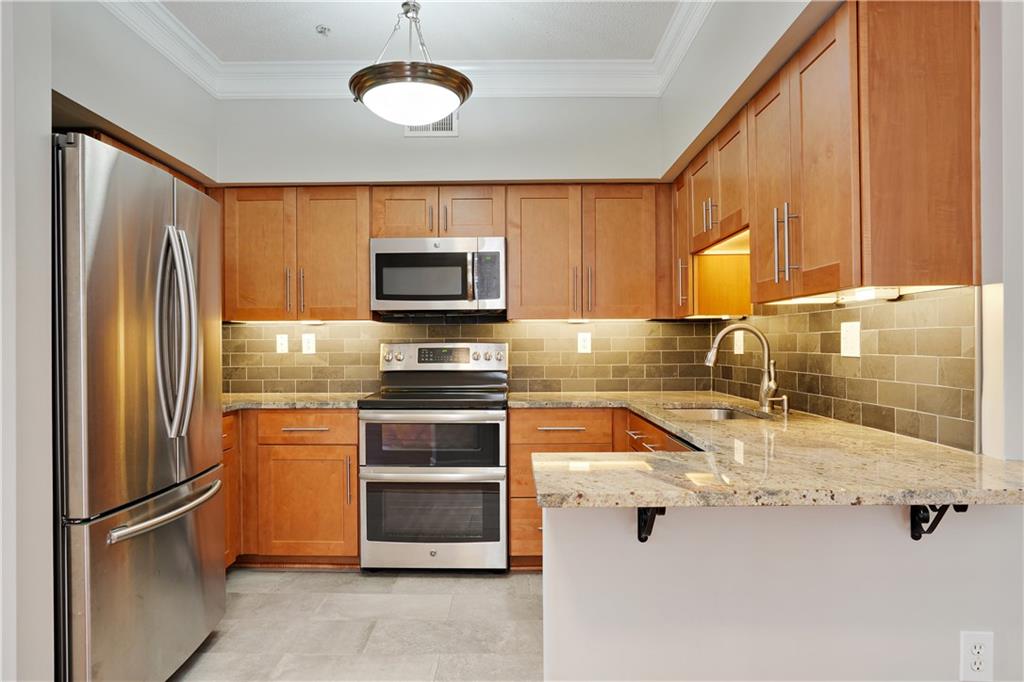 800 Peachtree Street Unit 407