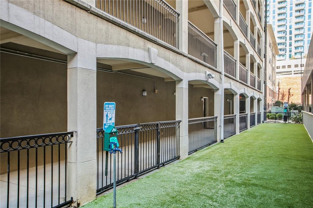 800 Peachtree Street Unit 407