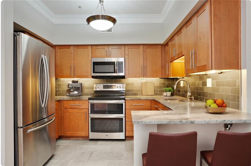 800 Peachtree Street Unit 407