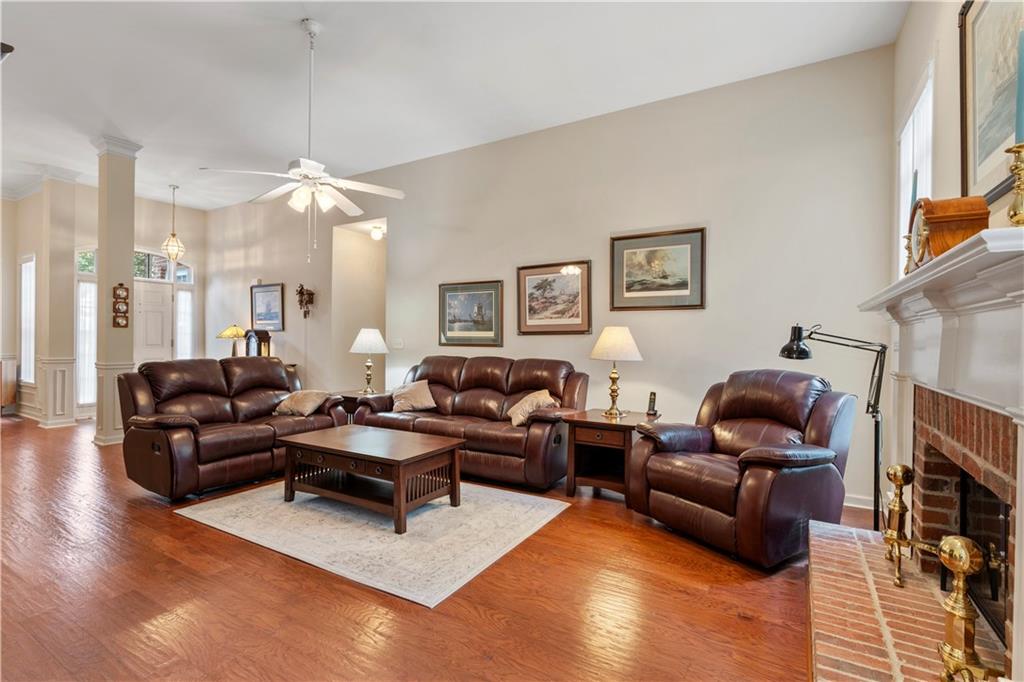 2985 Barimore Place