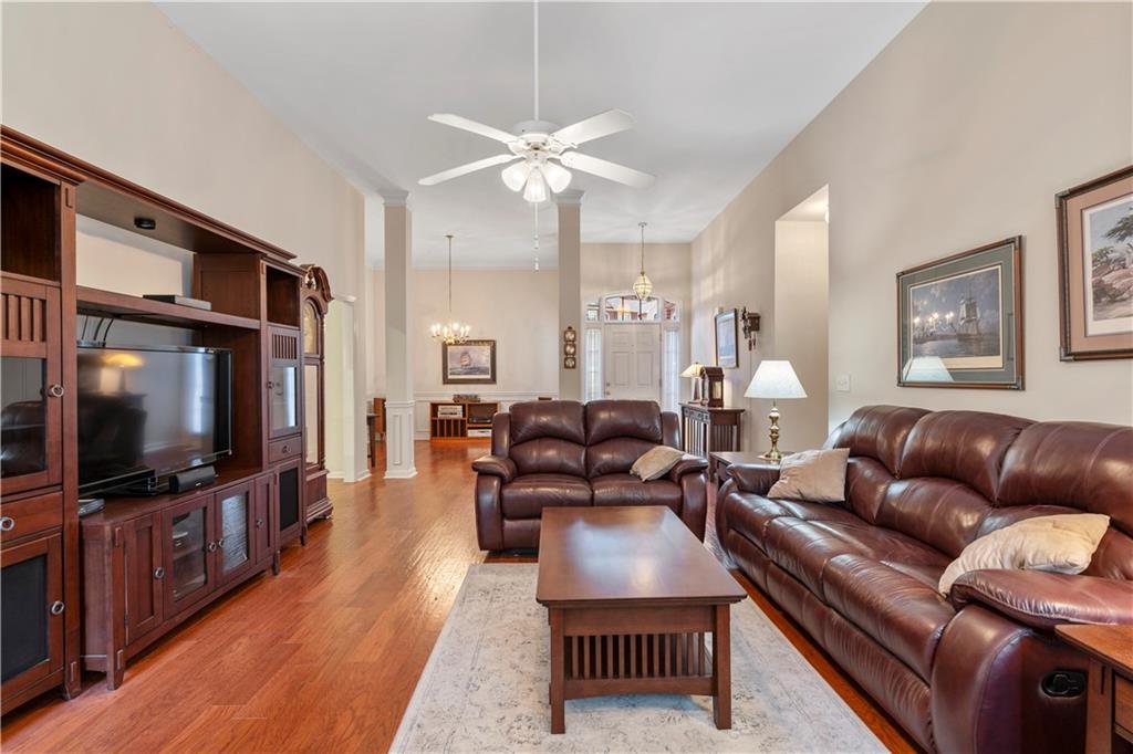 2985 Barimore Place