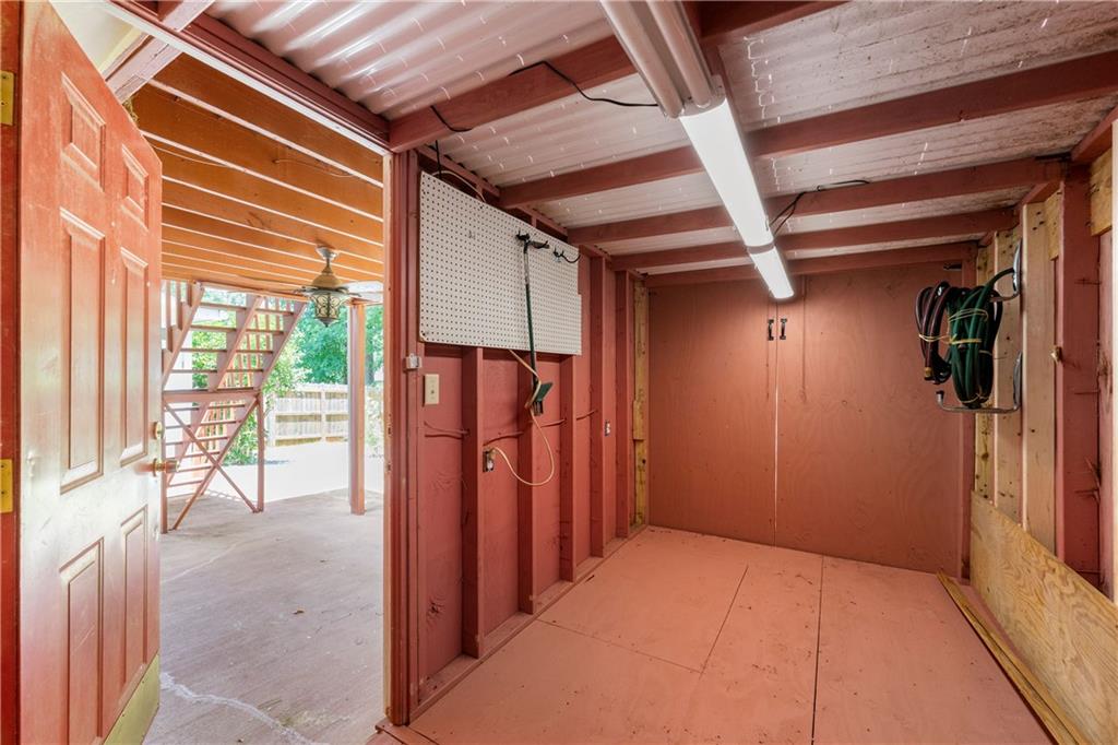 8015 Wynfield Drive