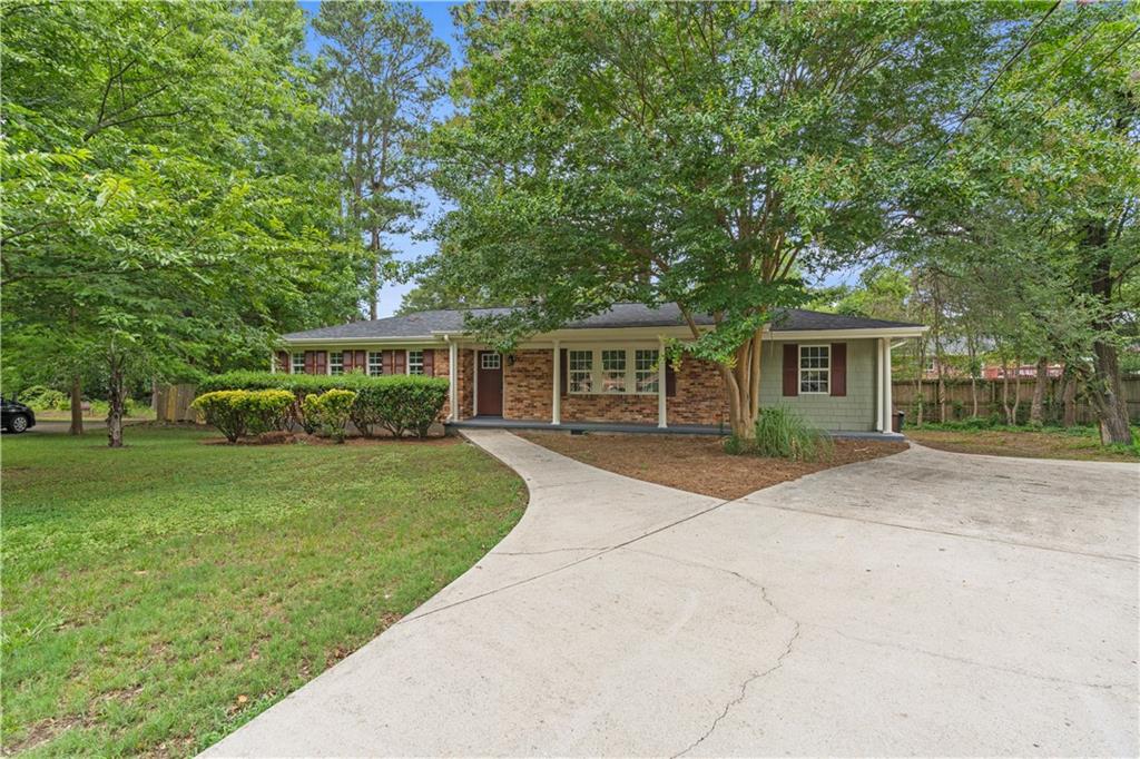 473 Brookwood Court SW