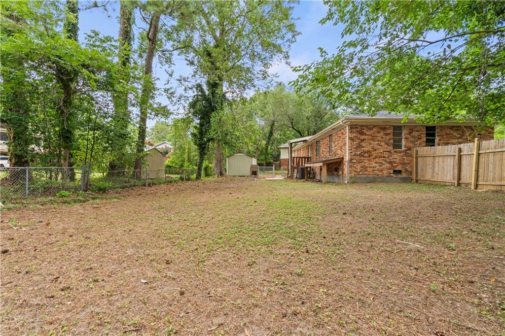 473 Brookwood Court SW