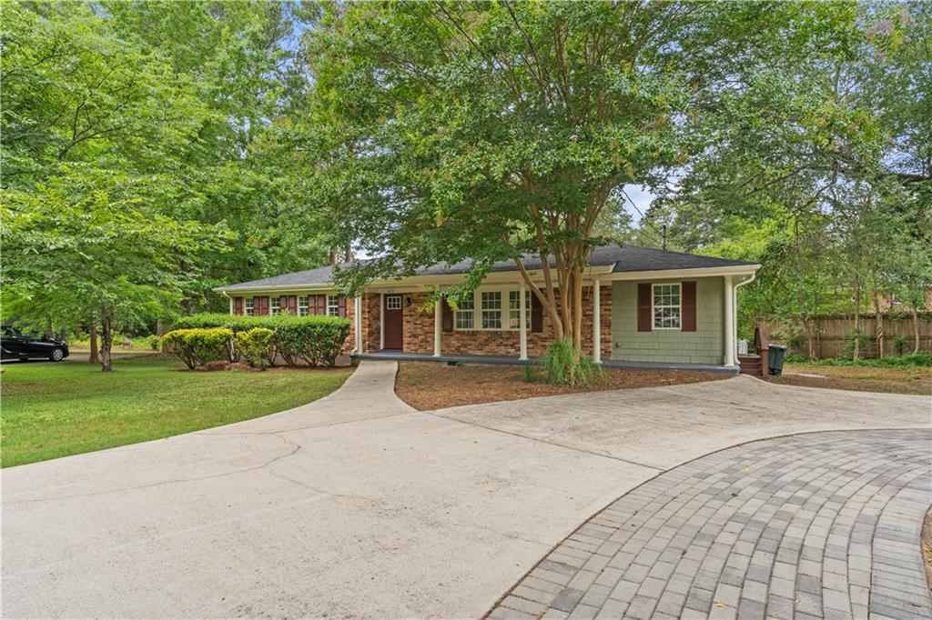 473 Brookwood Court SW