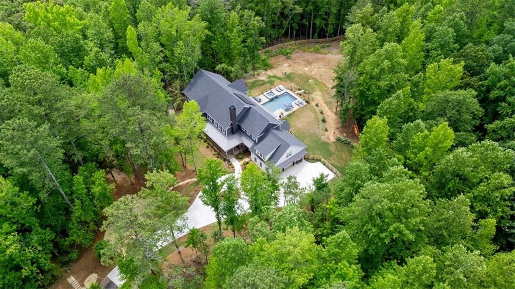 1300 Ponder Lane