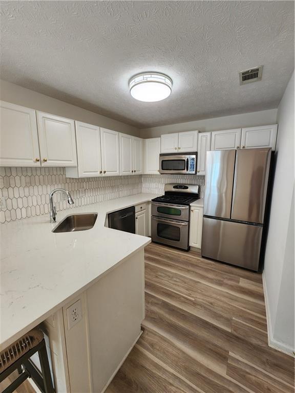 645 Chantress Court
