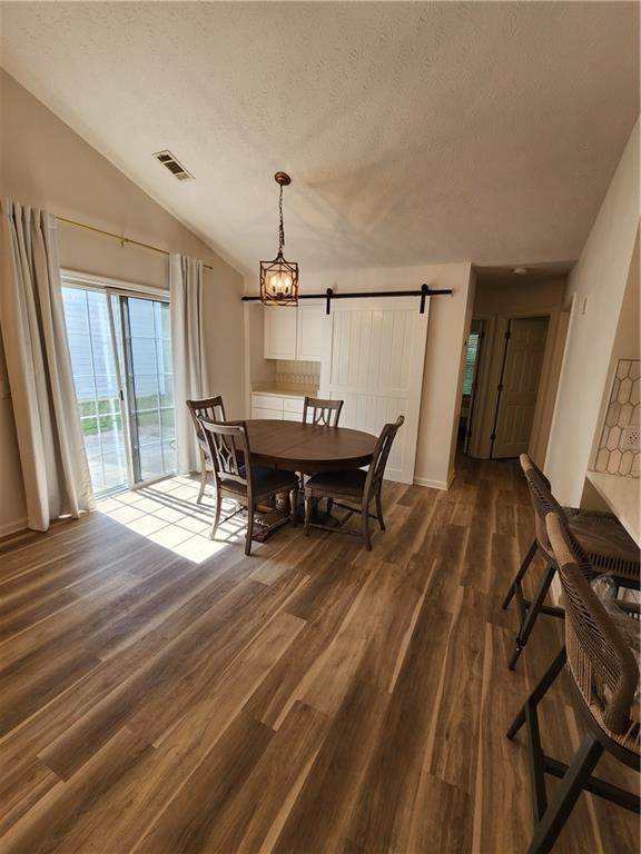 645 Chantress Court
