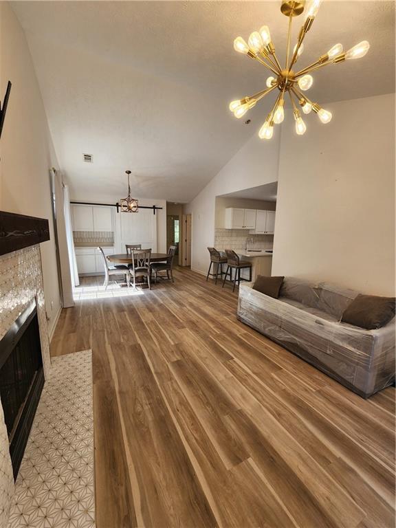 645 Chantress Court