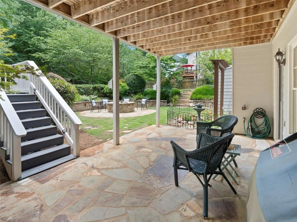 125 Cobblestone Way