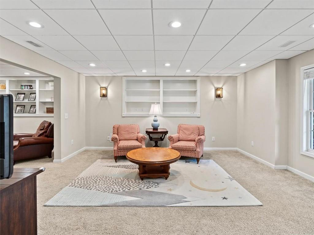 125 Cobblestone Way