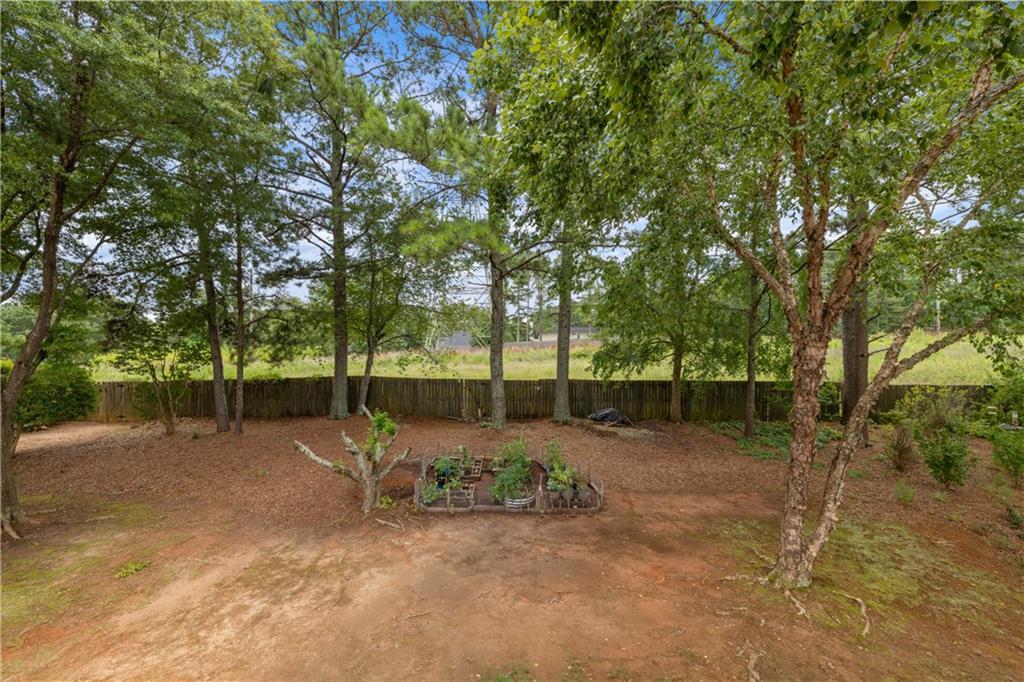 1352 Glenover Way