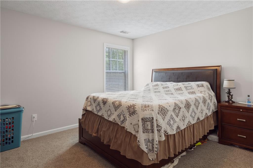 1352 Glenover Way