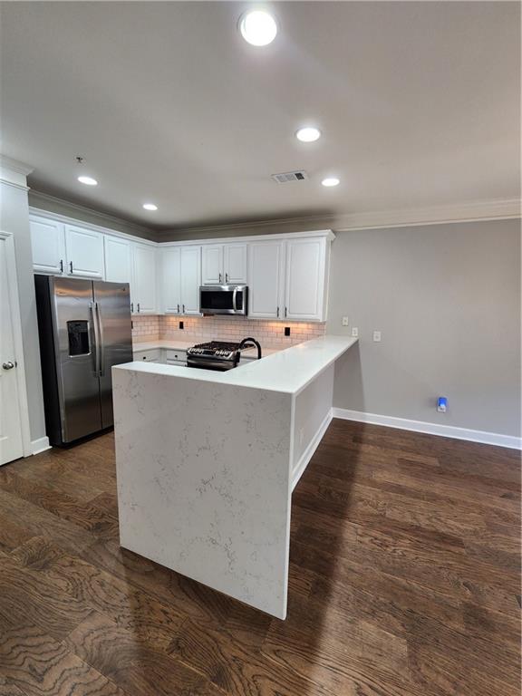 204 Glen Ivy Unit 2