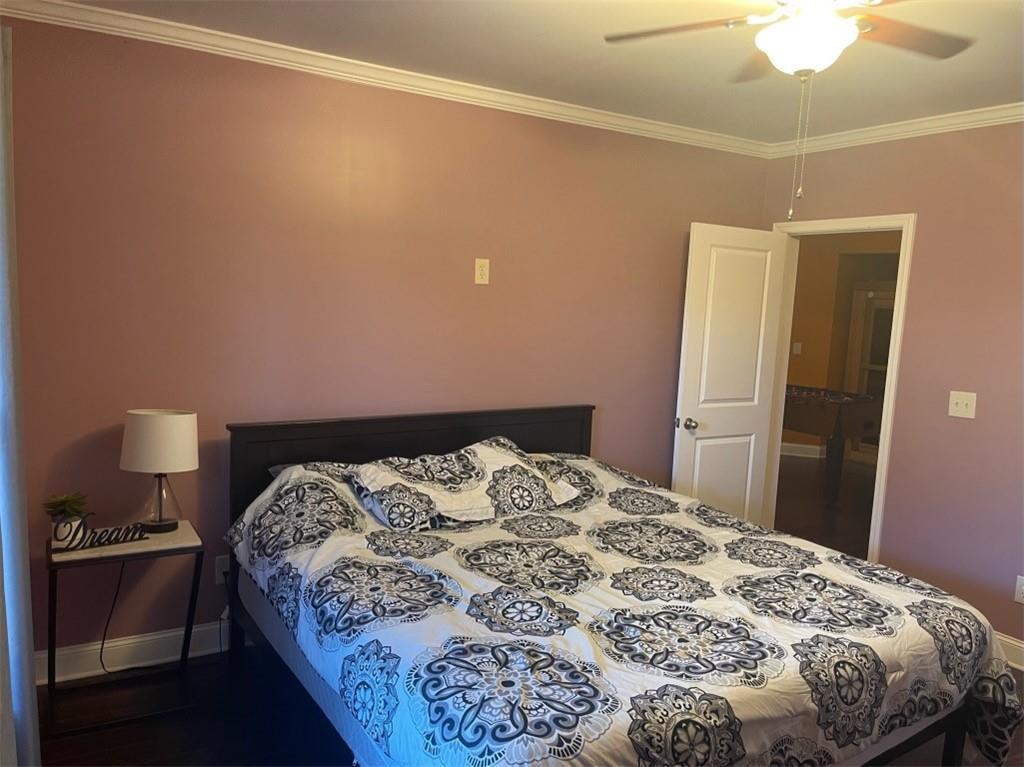 425 Frankford Way