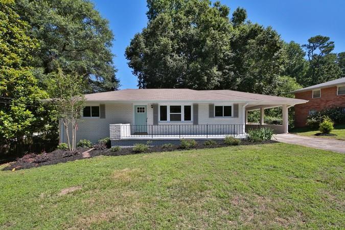 2373 Elmwood Circle